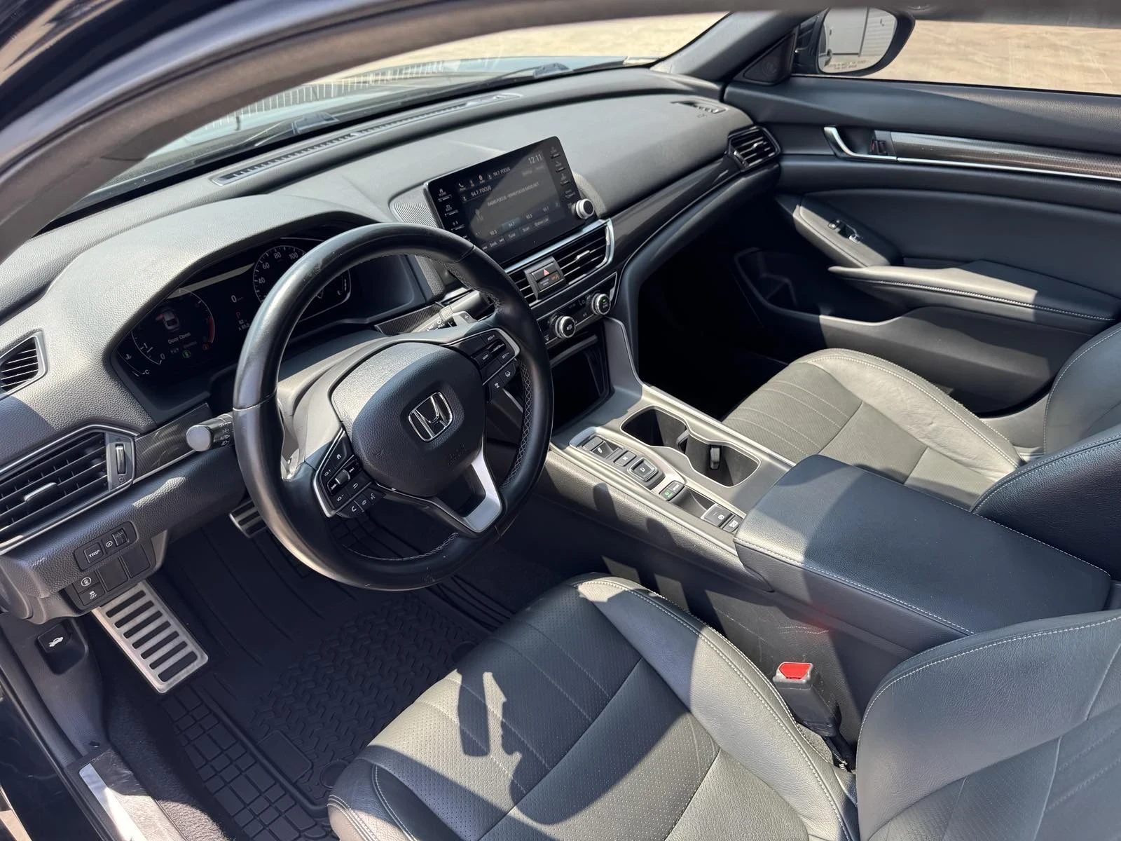 Honda Accord 2.0-Turbo-Touring-Top - изображение 5