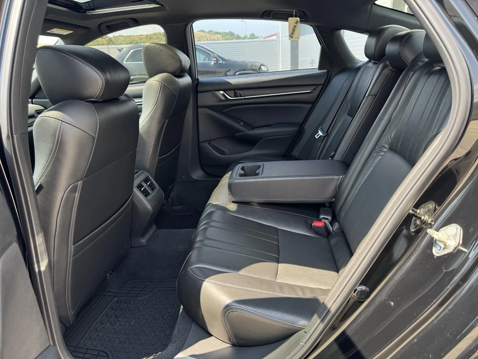 Honda Accord 2.0-Turbo-Touring-Top - изображение 8
