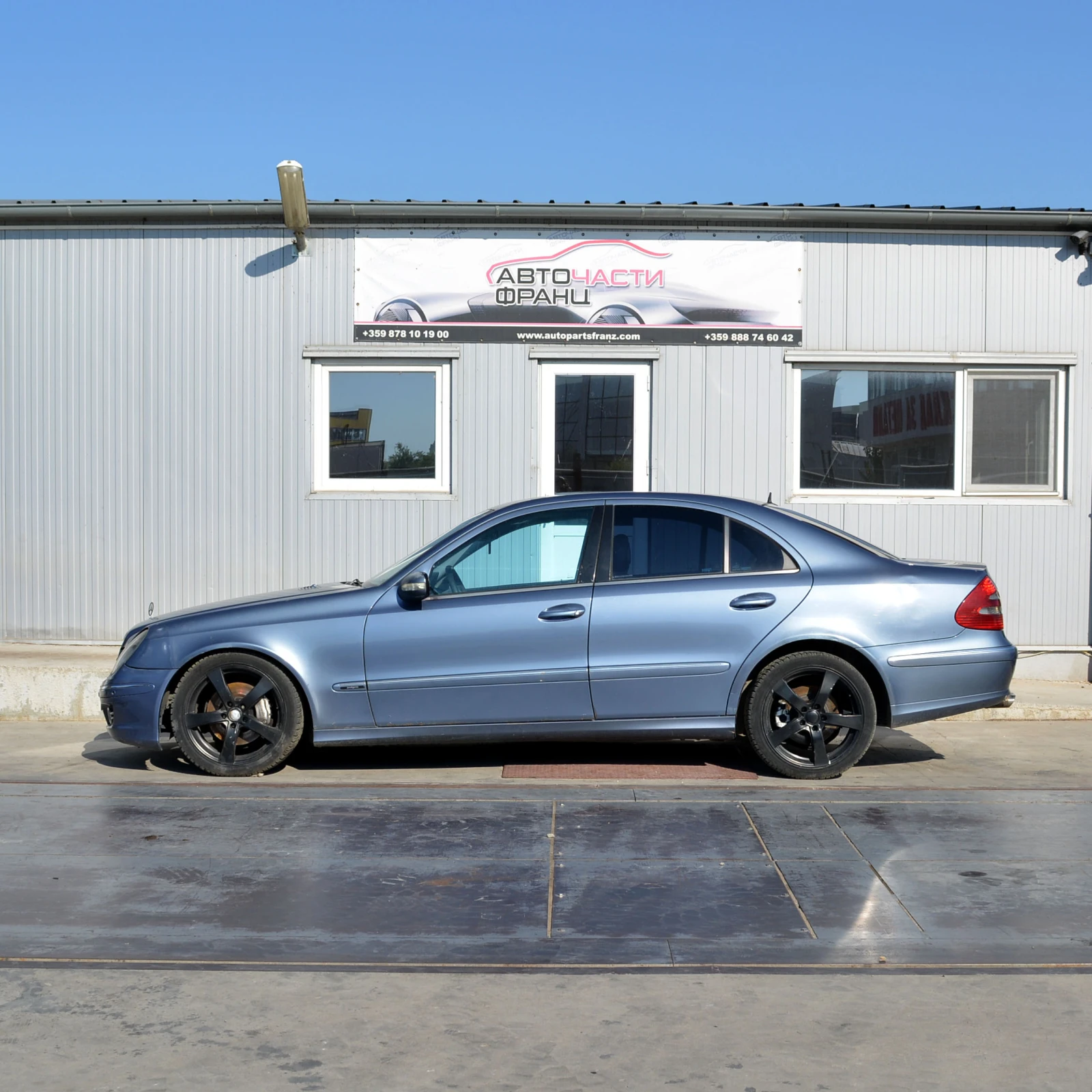 Mercedes-Benz E 320 3.2 CDI - изображение 3