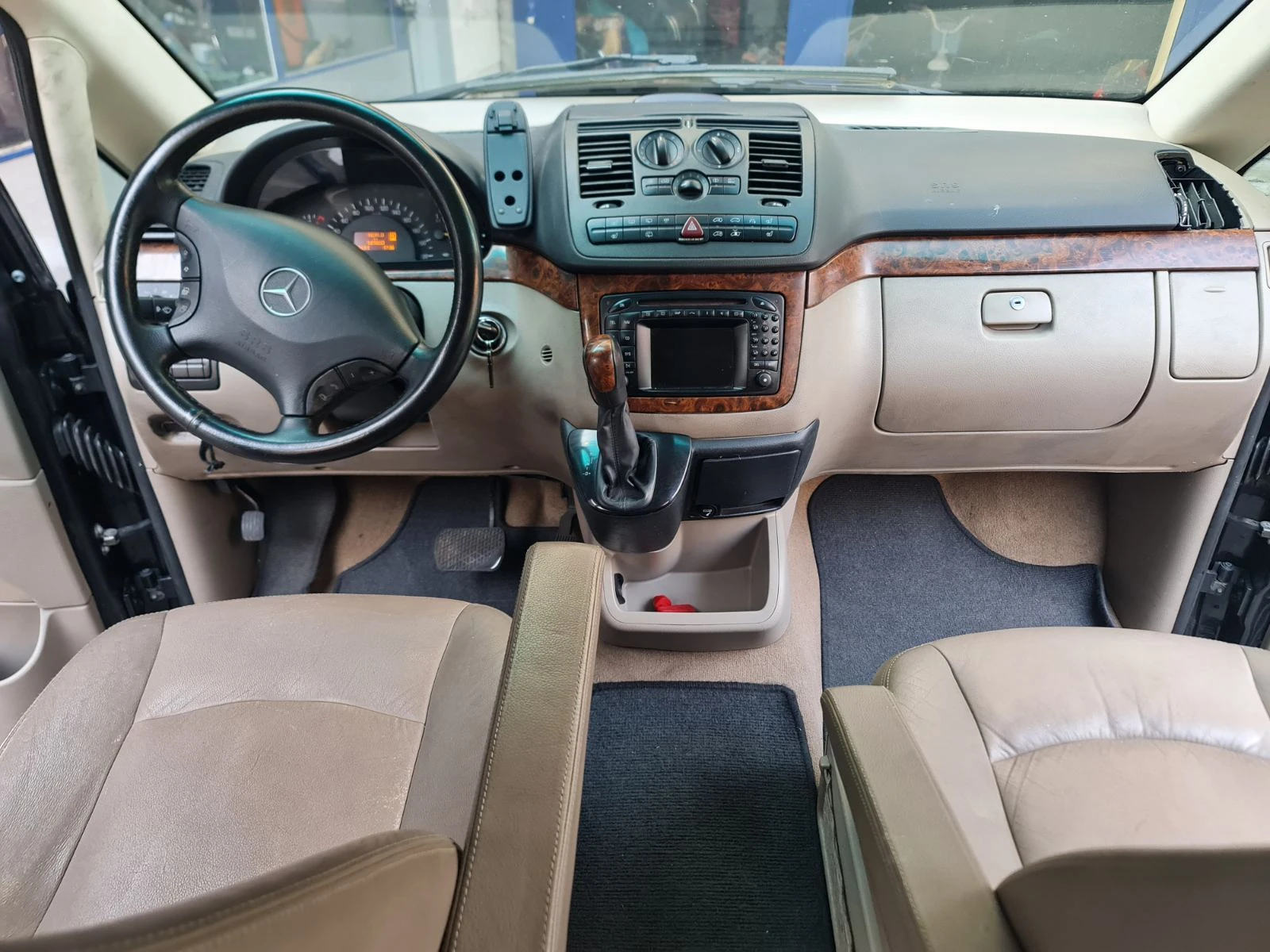 Mercedes-Benz Viano 3.7 v6  | Mobile.bg — изображение 14
