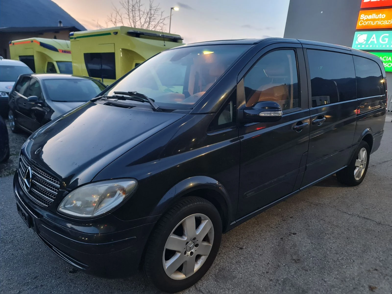 Mercedes-Benz Viano 3.7 v6  | Mobile.bg — изображение 13