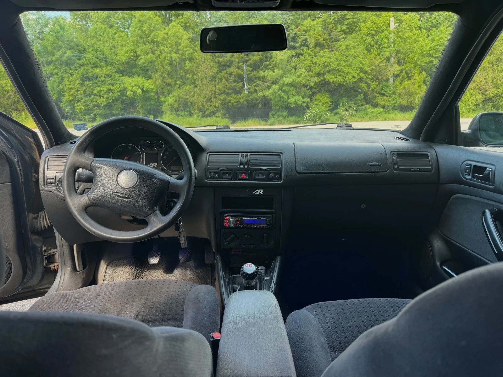 VW Golf  - изображение 9