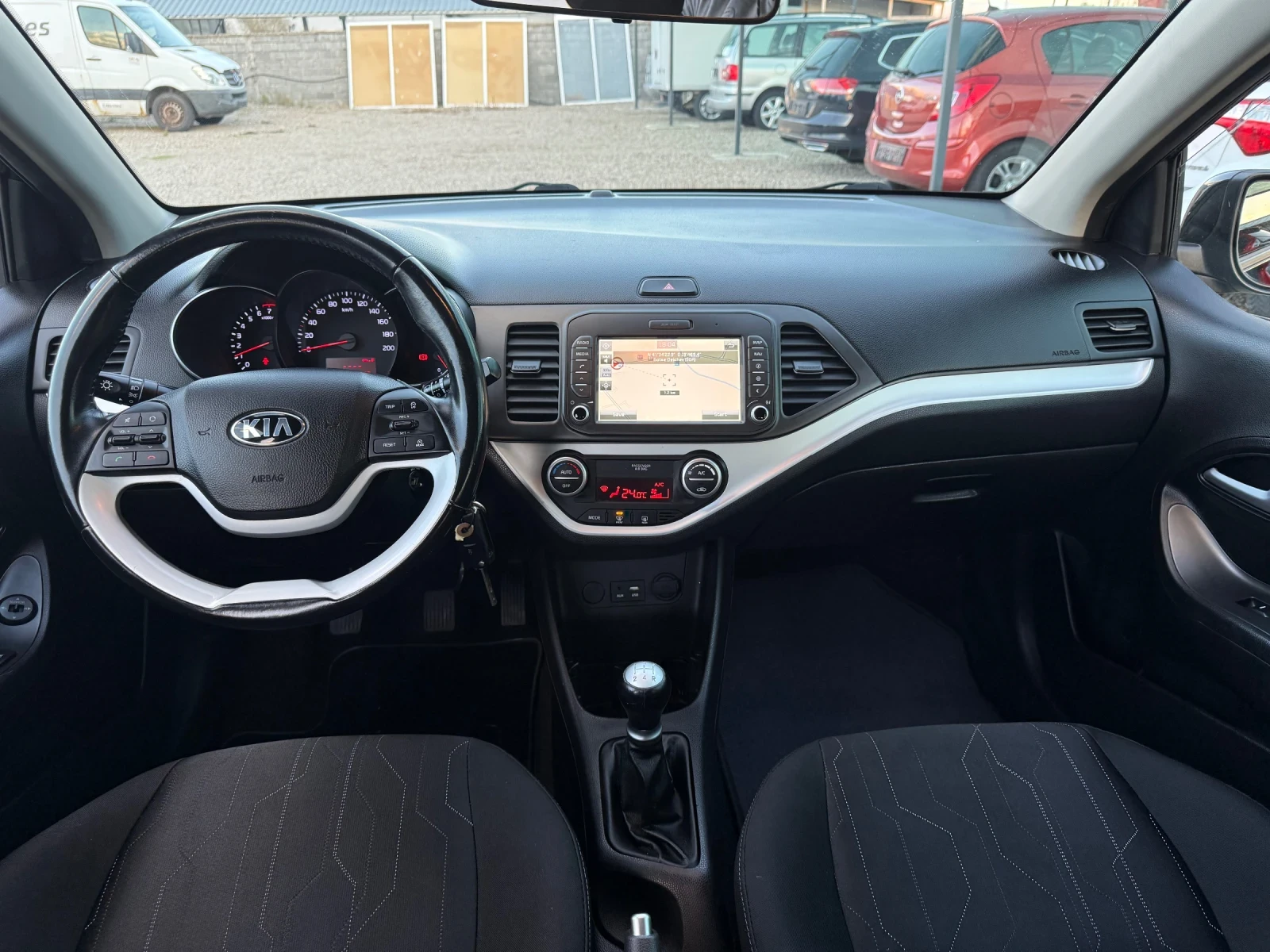 Kia Picanto 1.2i/4 cylinders/NAVI/CAMERA/EVRO6 | Mobile.bg — изображение 8