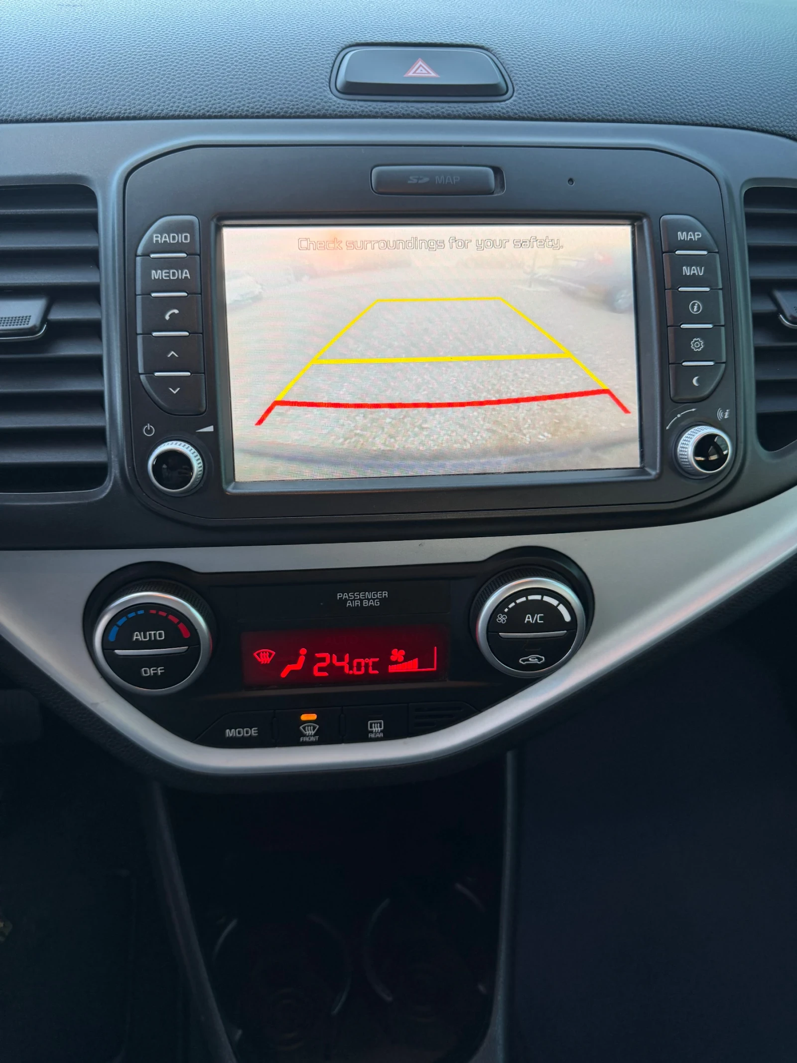 Kia Picanto 1.2i/4 cylinders/NAVI/CAMERA/EVRO6 | Mobile.bg — изображение 10