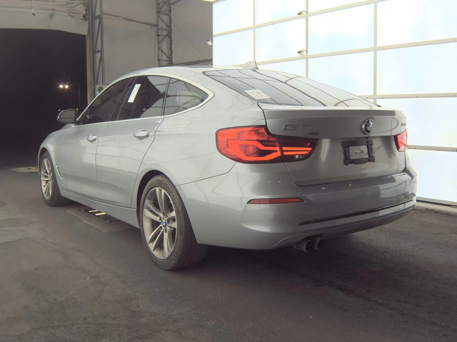 BMW 3gt 330i xDrive Hatchback SPORT LINE - изображение 3