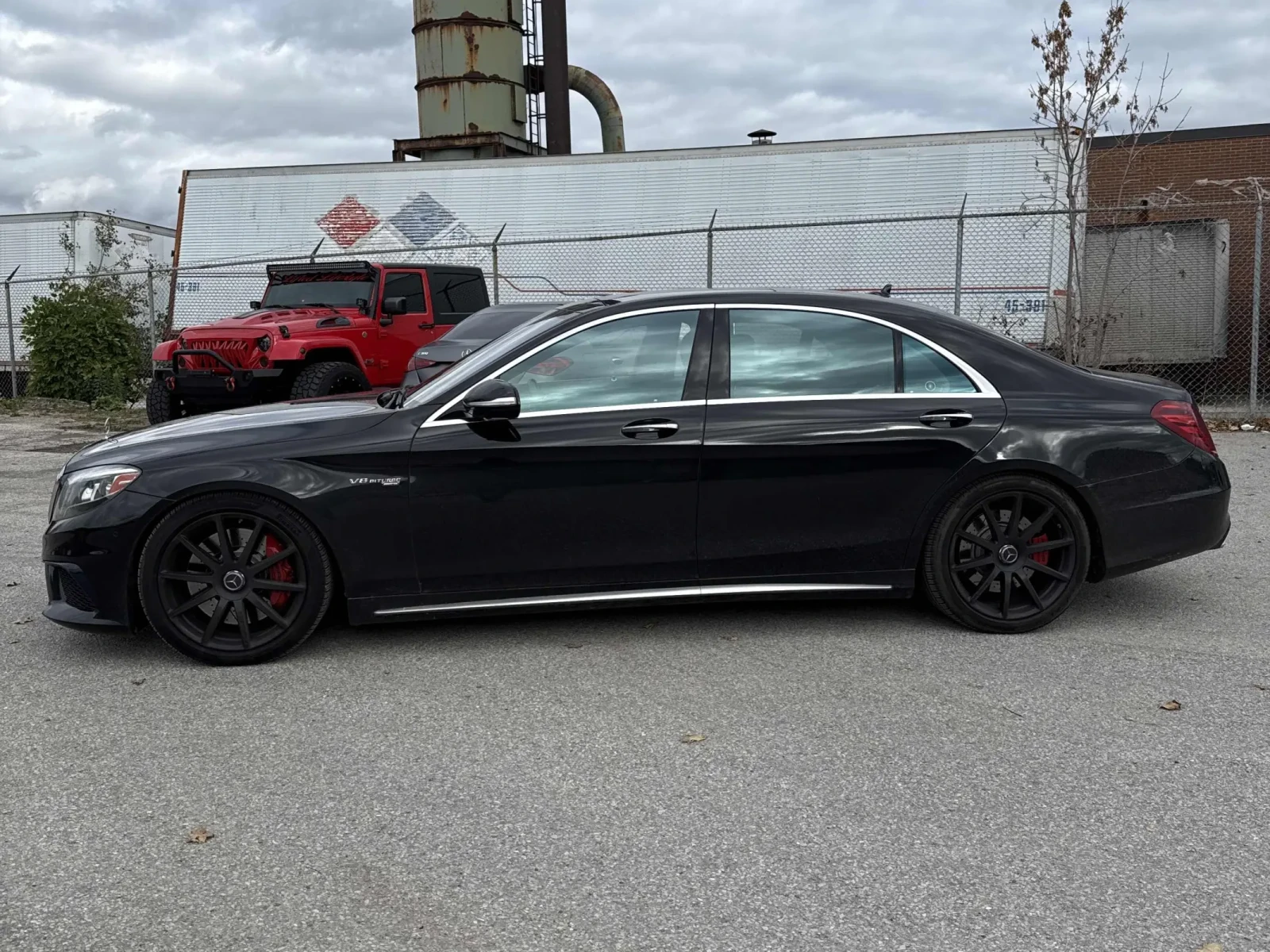 Mercedes-Benz S 63 AMG/3D BURMESTER/MASSAGE/DISTRONIC - изображение 3