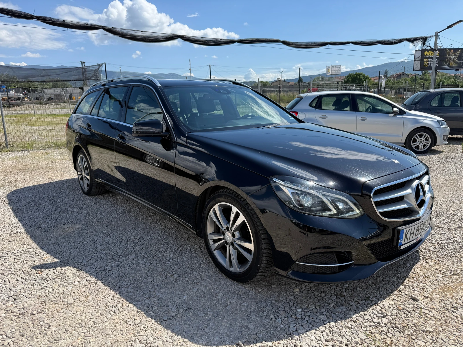 Mercedes-Benz E 200 bluetec, снимка 2 - Автомобили и джипове - 54735811