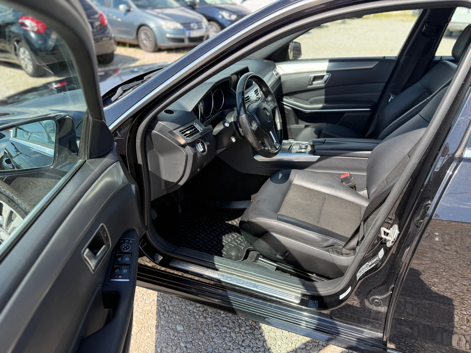 Mercedes-Benz E 200 bluetec, снимка 8 - Автомобили и джипове - 54735811