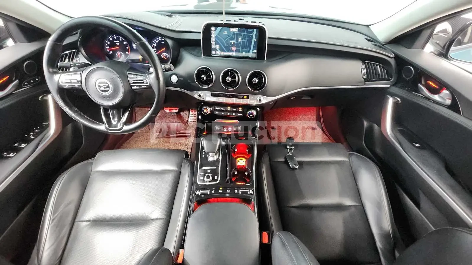 Kia Stinger 3.3 GT AWD| КАМЕРА| ОБДУХ| ПАНО| ВКЛ.ТЕХНОТЕСТ, снимка 5 - Автомобили и джипове - 55031301