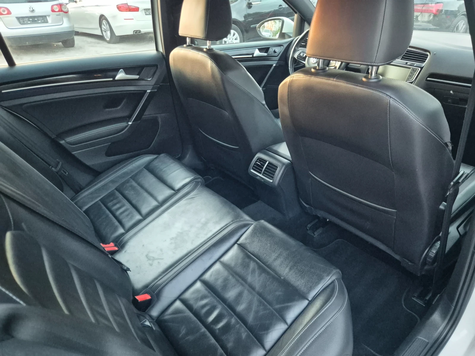 VW Golf 2.0TDI* GTD* 184KC* DDC* NAVI* LED, снимка 14 - Автомобили и джипове - 55039183