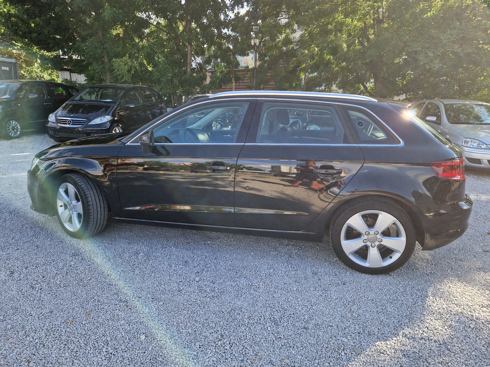 Audi A3 1.6TDI/Navi/Xenon, снимка 8 - Автомобили и джипове - 55154282