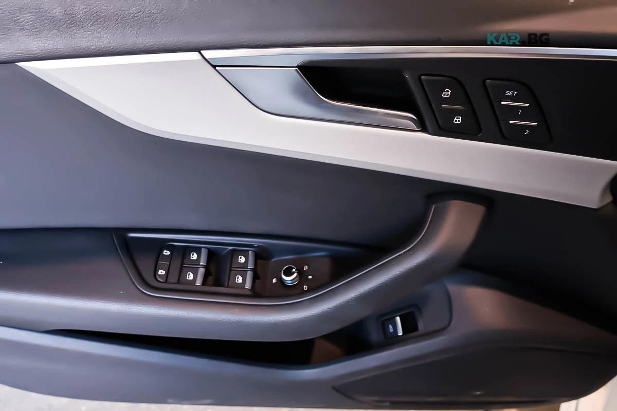 Audi A4 * QUATTRO * PANO * Автокредит * (Цена до България), снимка 16 - Автомобили и джипове - 55282440