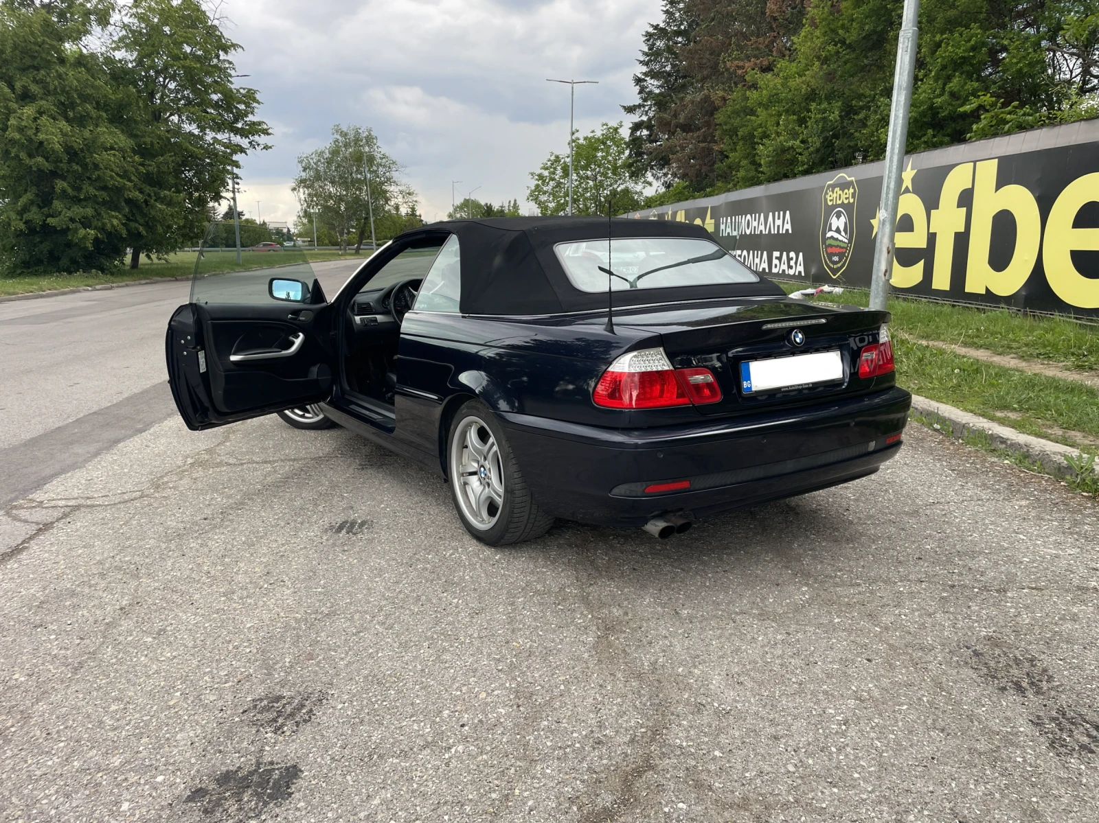 BMW 330, снимка 11 - Автомобили и джипове - 55546645