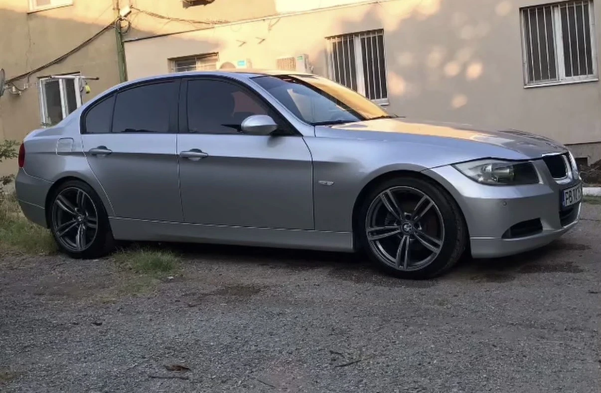 BMW 320, снимка 4 - Автомобили и джипове - 55553035