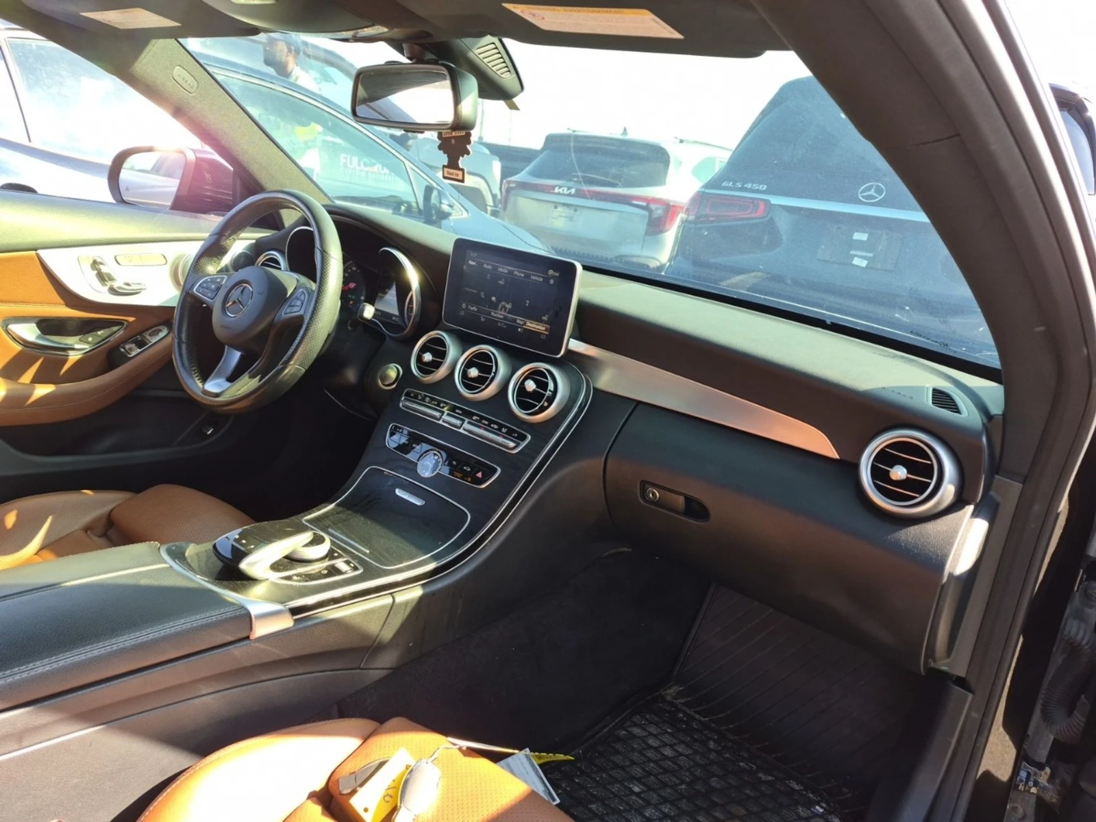 Mercedes-Benz C 300 COUPE* AMG* 4MATIC* BURMESTER* PANO* , снимка 9 - Автомобили и джипове - 55571477
