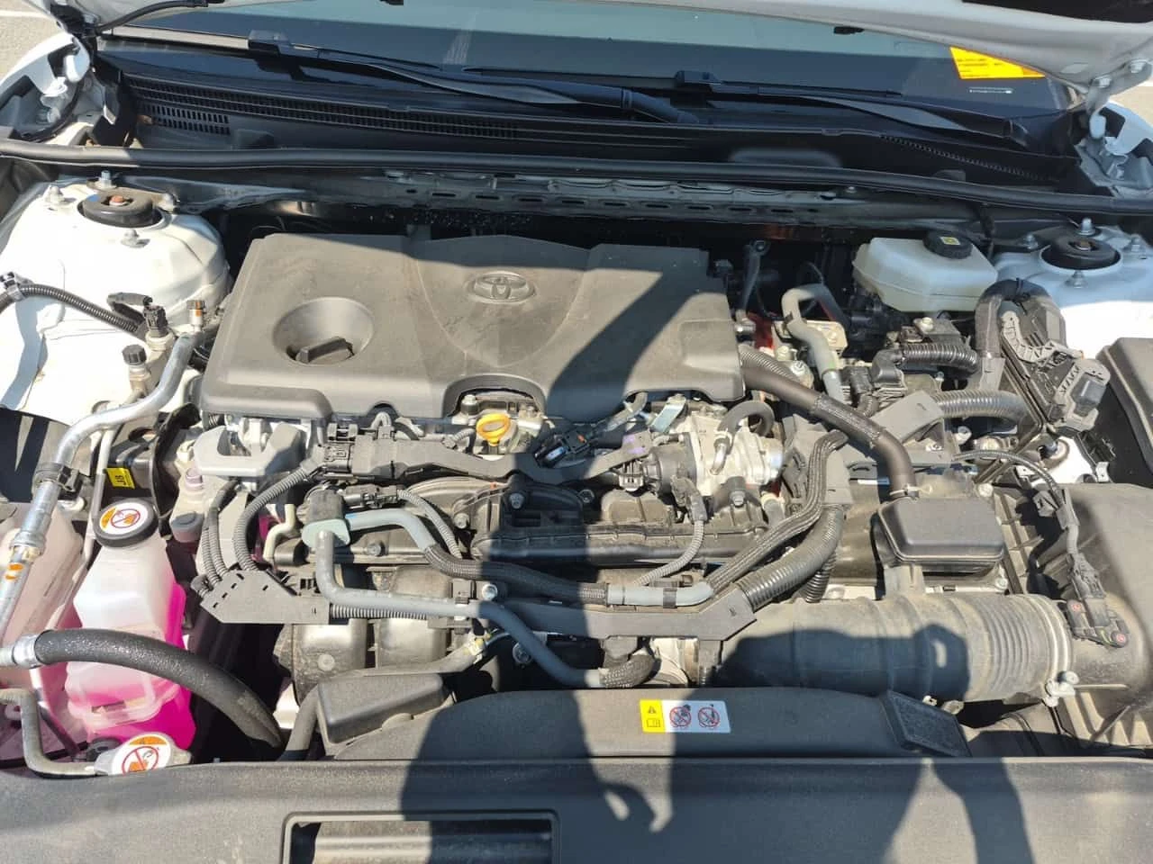 Toyota Camry * SE * AWD * SAFETY SENSE 3.0 * CARFAX * , снимка 17 - Автомобили и джипове - 55654016