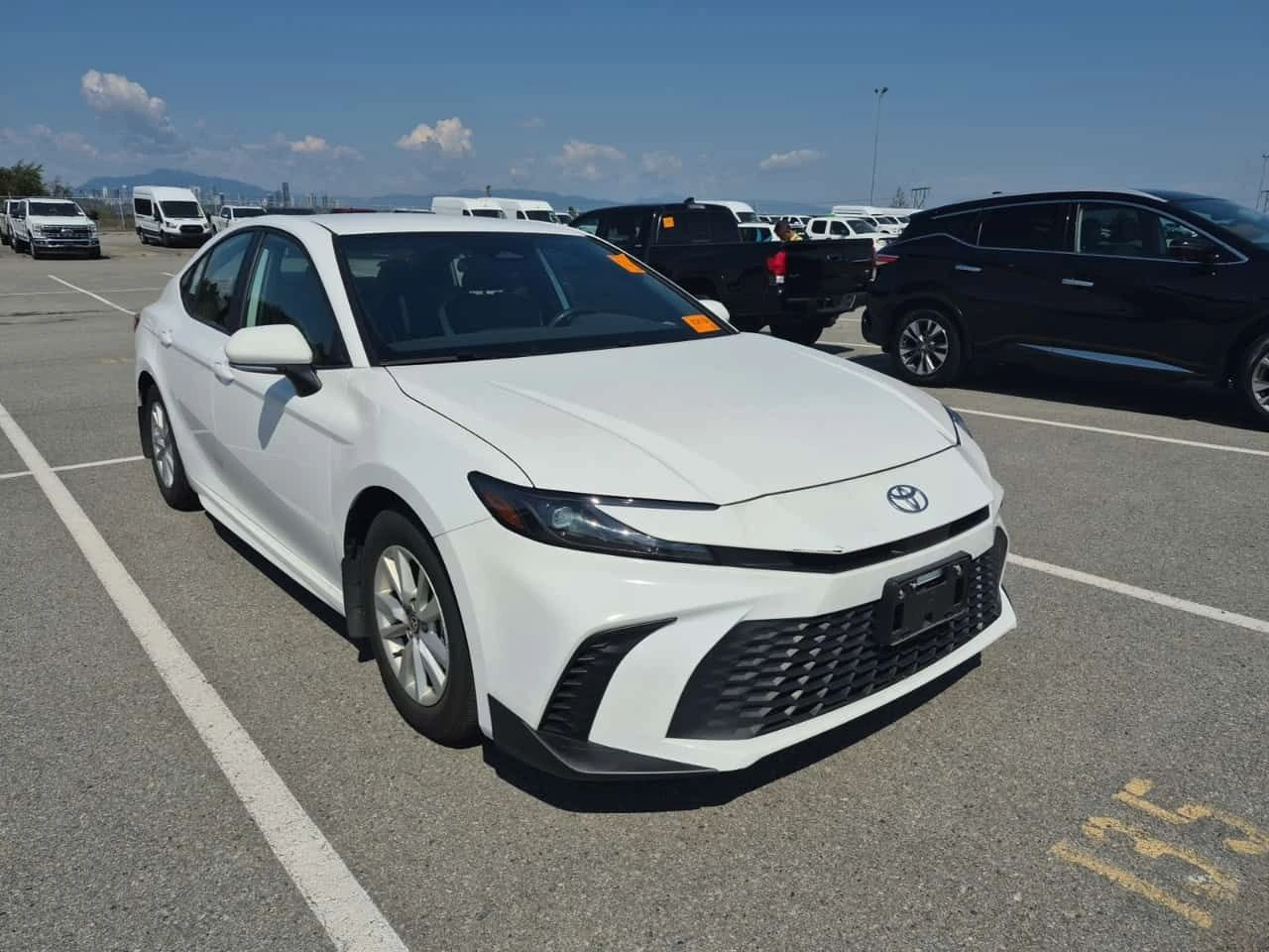 Toyota Camry * SE * AWD * SAFETY SENSE 3.0 * CARFAX * , снимка 2 - Автомобили и джипове - 55654016