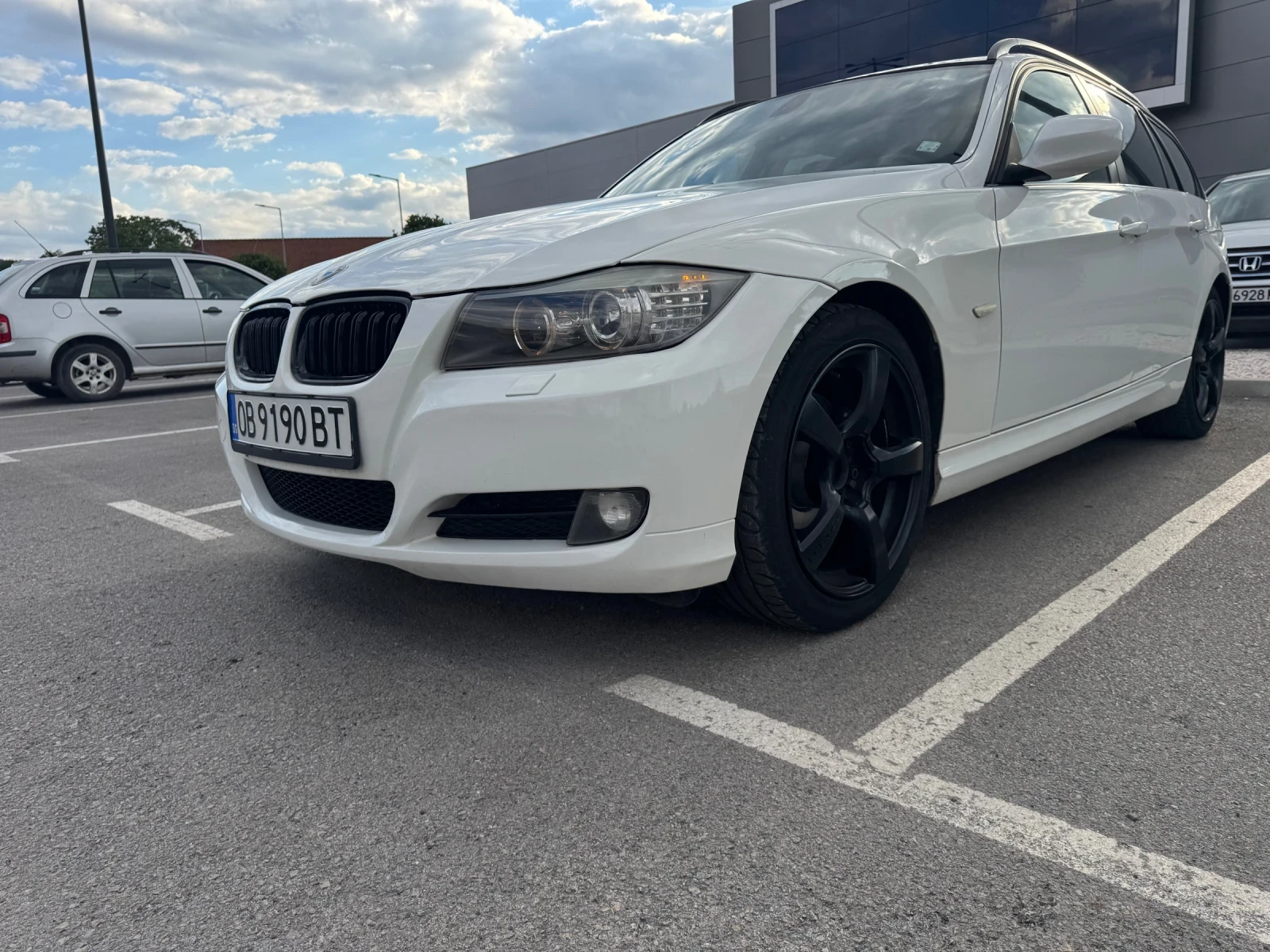 BMW 318, снимка 2 - Автомобили и джипове - 55852407