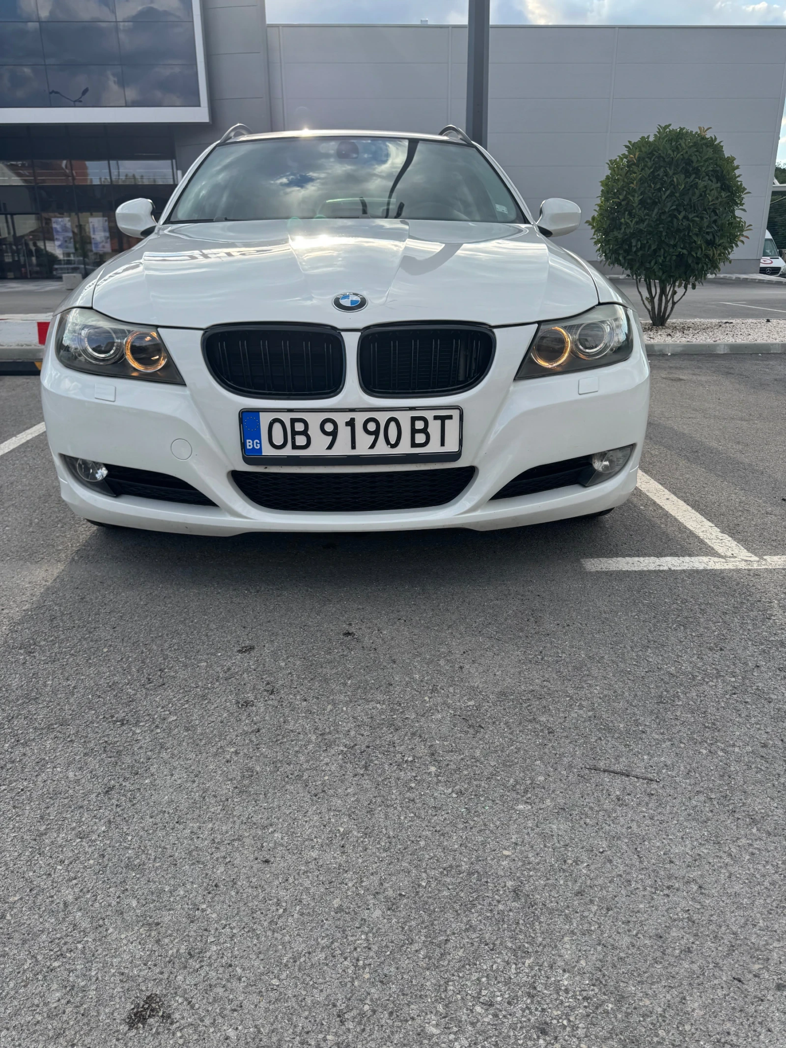 BMW 318, снимка 3 - Автомобили и джипове - 55852407