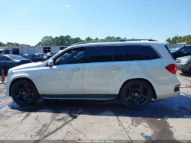 Обява за продажба на Mercedes-Benz GL 63 AMG 5.5L V8 FI DOHC 32V NF4 All Wheel Drive ~37 500 лв. - изображение 4
