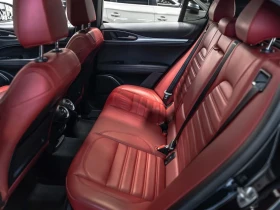 Alfa Romeo Stelvio VELOCE* HARMAN/KARDON* DISTRONIC* ��������* ������ | Mobile.bg � ����� ������ 12