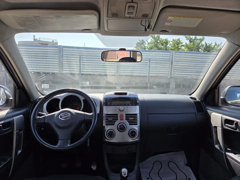 Daihatsu Terios 1.5газ/бензин| Напълно обслужена | , снимка 9 - Автомобили и джипове - 50955742