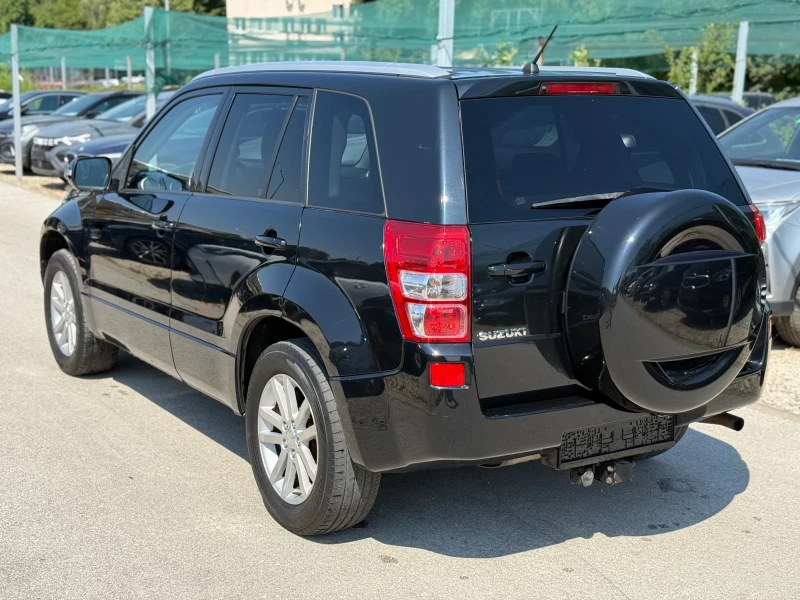 Suzuki Grand vitara 2.4i Швейцария Автомат 4х4, снимка 7 - Автомобили и джипове - 52654041