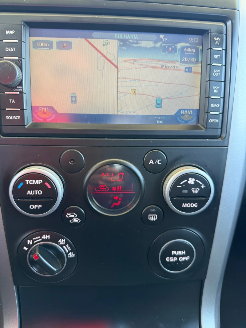 Suzuki Grand vitara 2.4i Швейцария Автомат 4х4, снимка 13 - Автомобили и джипове - 52654041