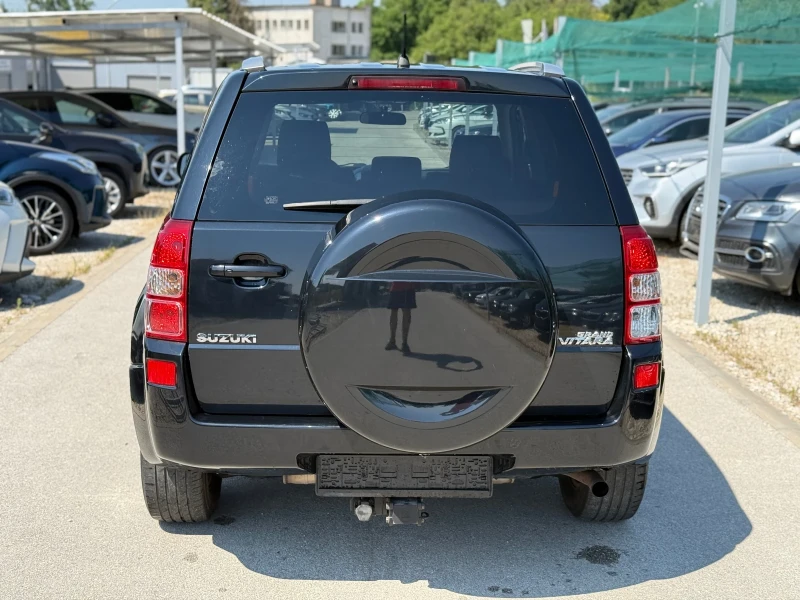 Suzuki Grand vitara 2.4i Швейцария Автомат 4х4, снимка 6 - Автомобили и джипове - 52654041