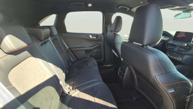 Ford Kuga 2.5 FHEV, снимка 9 - Автомобили и джипове - 52081336