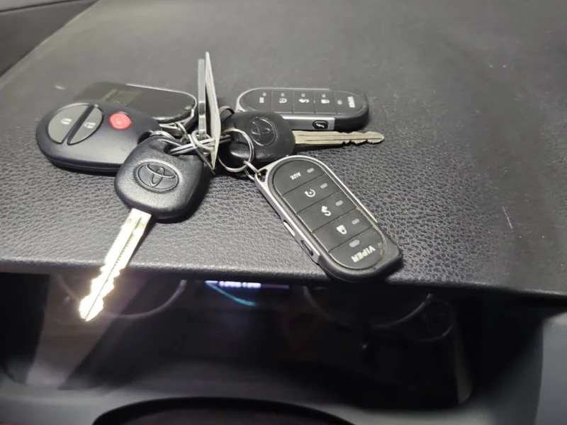 Toyota Tundra * LIMITED * CARFAX * ФИНАНСИРАНЕ, снимка 8 - Автомобили и джипове - 53032083