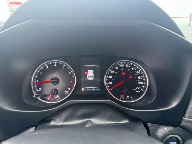 Toyota Rav4 XLE AWD* АвтоКредит* (ЦЕНА ДО БГ), снимка 12 - Автомобили и джипове - 53892475