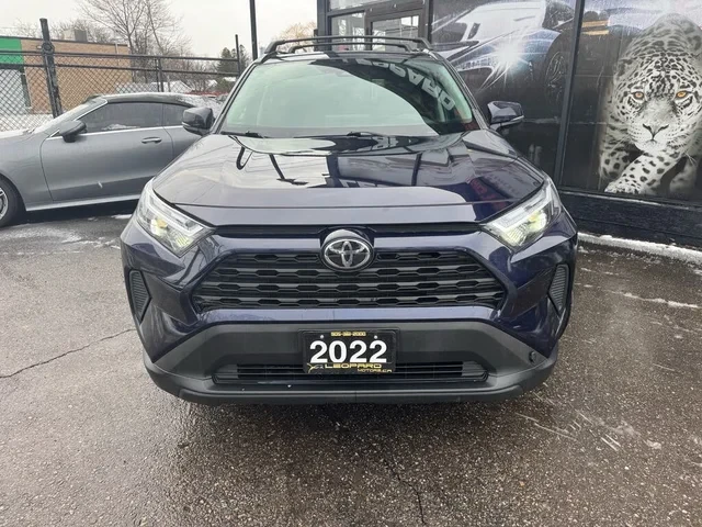 Toyota Rav4 XLE AWD* АвтоКредит* (ЦЕНА ДО БГ), снимка 2 - Автомобили и джипове - 53892475