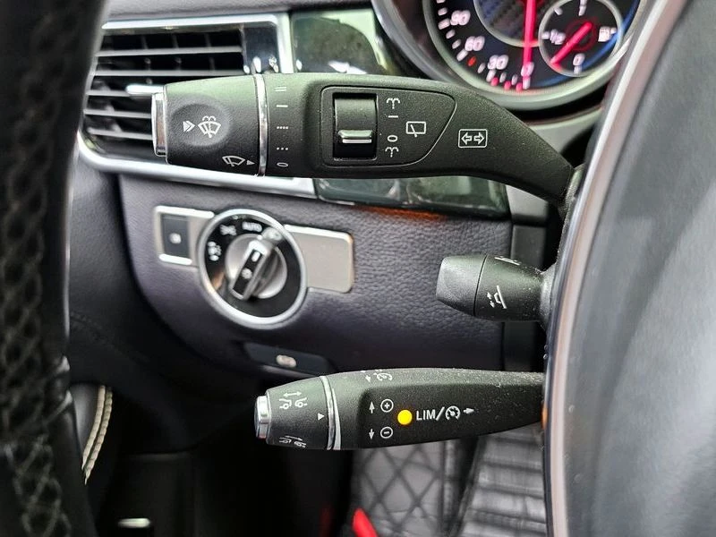 Mercedes-Benz GLE 63 AMG 4MATIC* HARMAN KARDON* DISTRONIC* 360* TV* PANO* , снимка 16 - Автомобили и джипове - 55336250