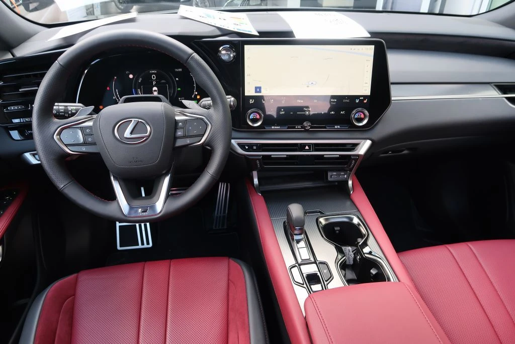 Lexus RX 500h F-SPORT+ /371HP/HEAD-UP/PANO/AMBI/CARPLAY/LED/190f - изображение 10