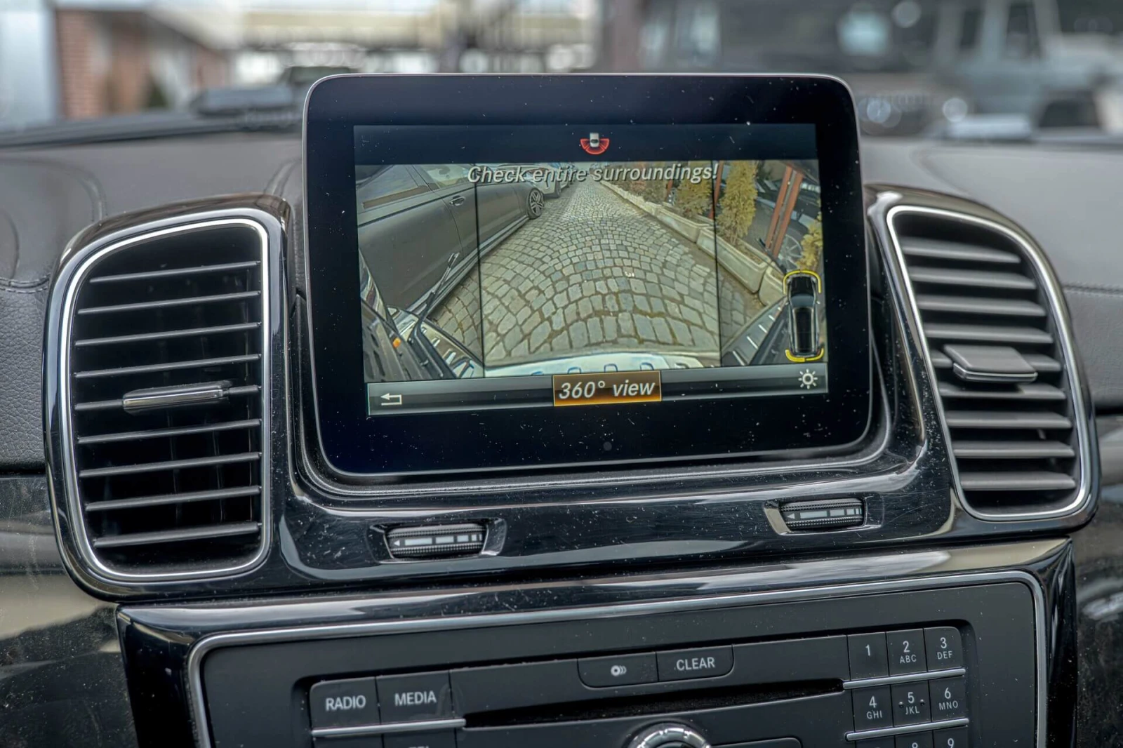 Mercedes-Benz GLS 350 AMG/4matic/Harman Kardon/6+ 1/Side Assist/Distroni, снимка 10 - Автомобили и джипове - 53783219