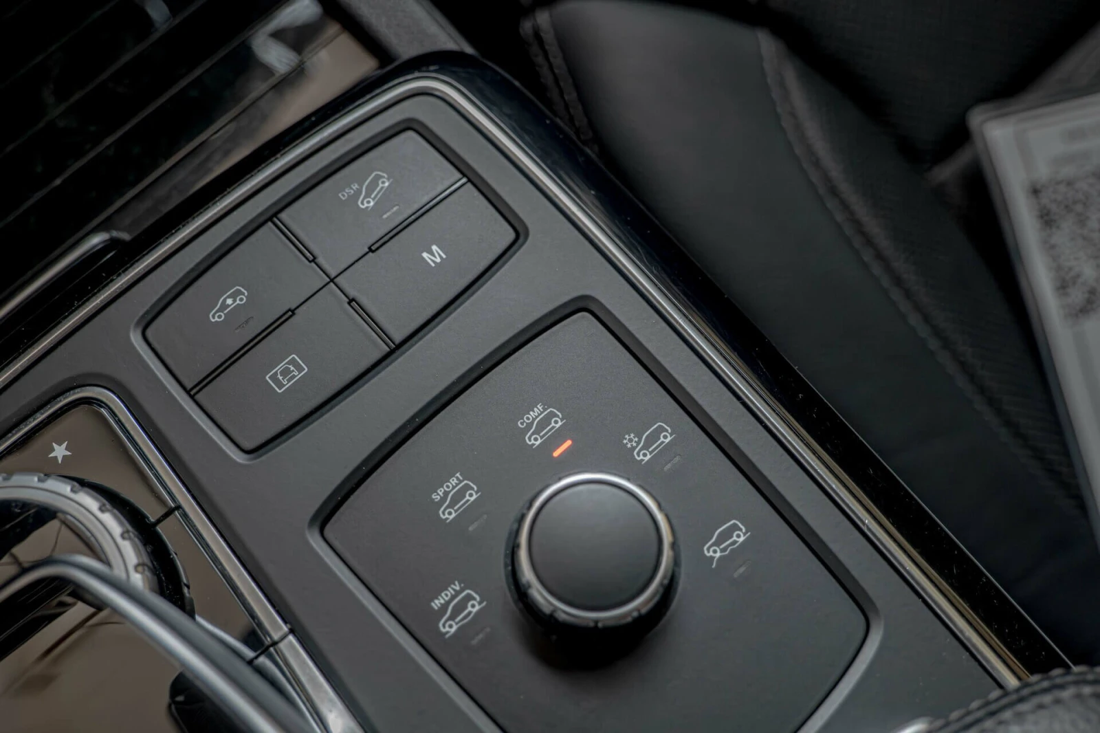 Mercedes-Benz GLS 350 AMG/4matic/Harman Kardon/6+ 1/Side Assist/Distroni, снимка 12 - Автомобили и джипове - 53783219