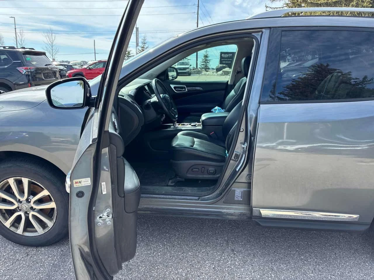 Nissan Pathfinder * 4WD 4dr * PANO* �������* KEYLESS*  | Mobile.bg � ����������� 13