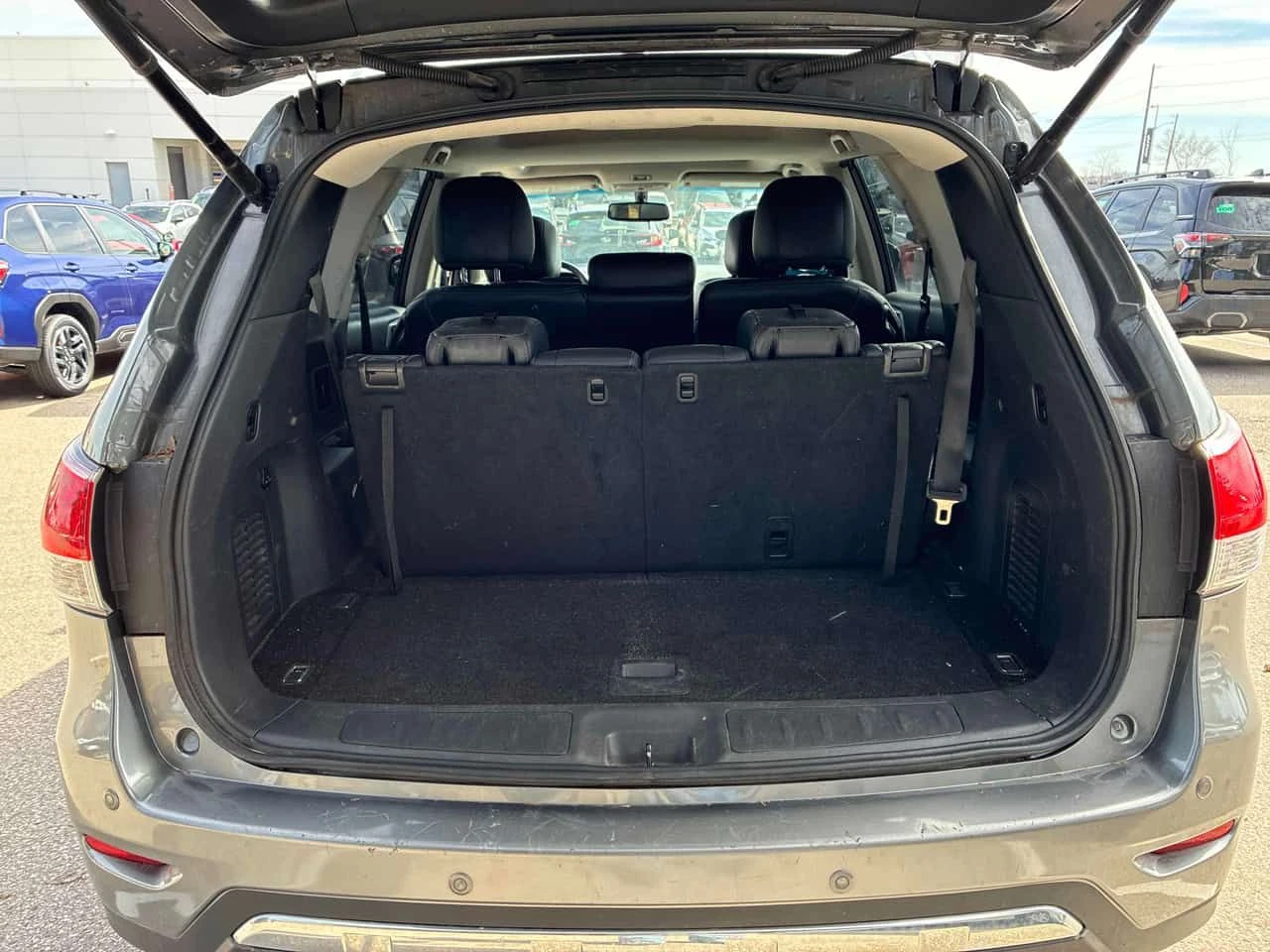 Nissan Pathfinder * 4WD 4dr * PANO* �������* KEYLESS*  | Mobile.bg � ����������� 16