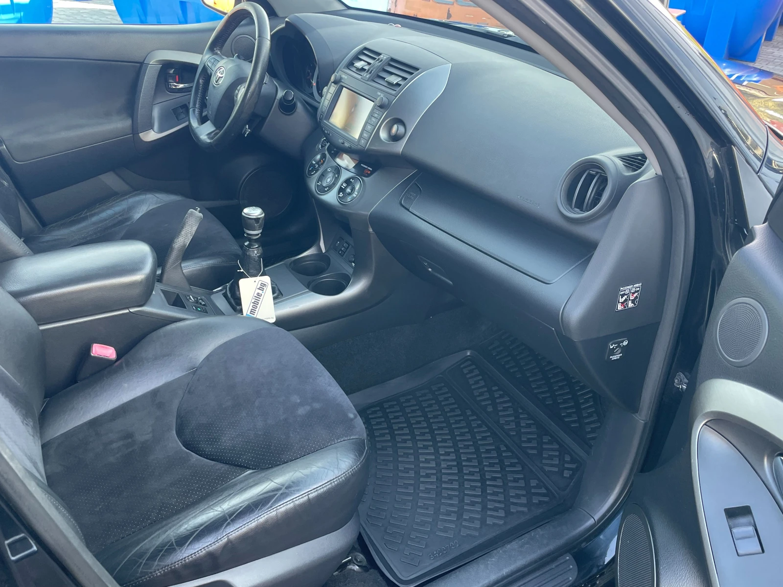 Toyota Rav4 ПЕРФЕКТЕН, снимка 14 - Автомобили и джипове - 54235804