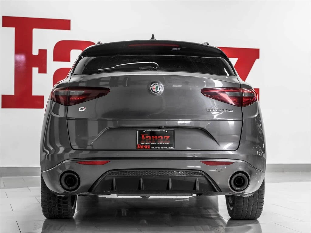 Alfa Romeo Stelvio VELOCE* HARMAN/KARDON* DISTRONIC* ПАНОРАМА* КАМЕРА, снимка 3 - Автомобили и джипове - 54801488