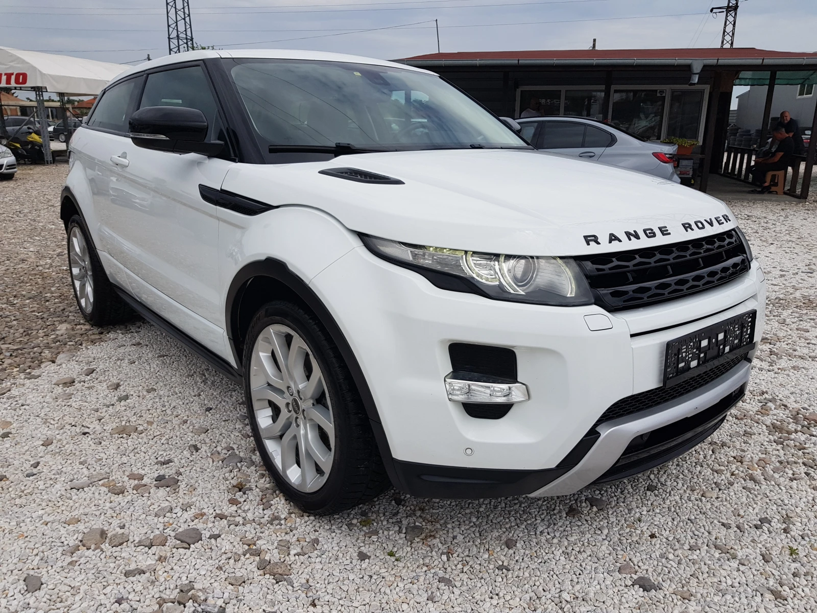 Land Rover Range Rover Evoque КУПЕ/MERIDIAN/ПАНОРАМА 2.2-150к.с.АВТОМАТИК ЛИЗИНГ, снимка 3 - Автомобили и джипове - 55035000