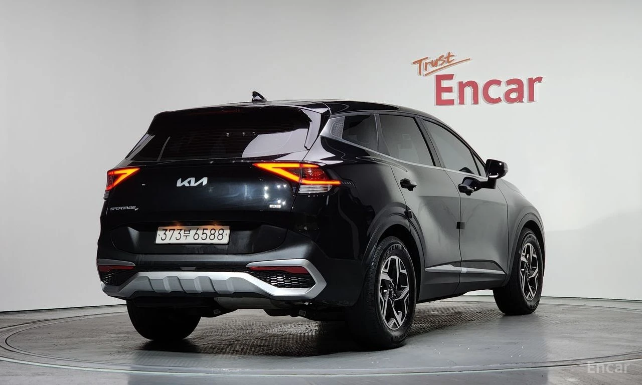 Kia Sportage 2.0D* 4X4* PRESTIGE* ОБДУХ* БЕЗ ИНЦИДЕНТИ, снимка 4 - Автомобили и джипове - 55380030