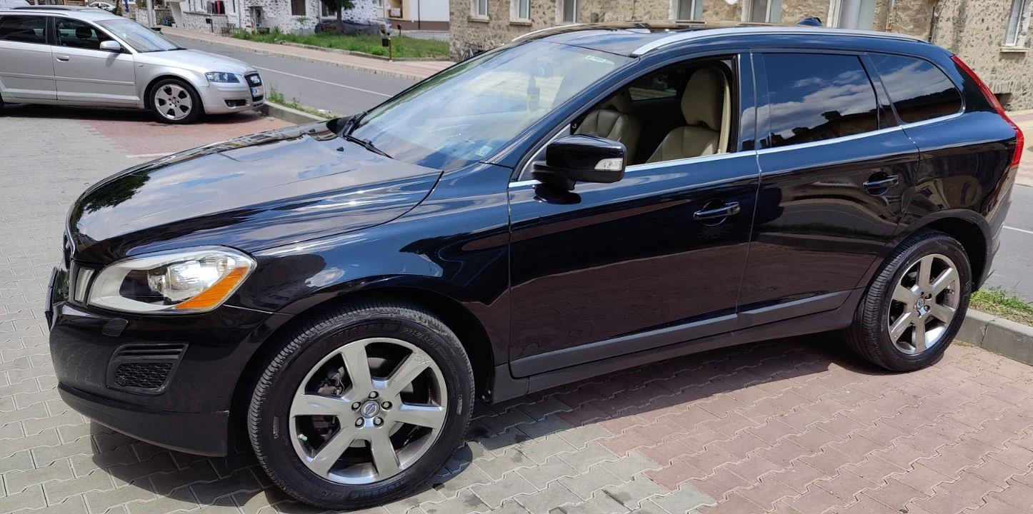 Volvo XC60 3.2i + LPG FWD, снимка 2 - Автомобили и джипове - 55416235