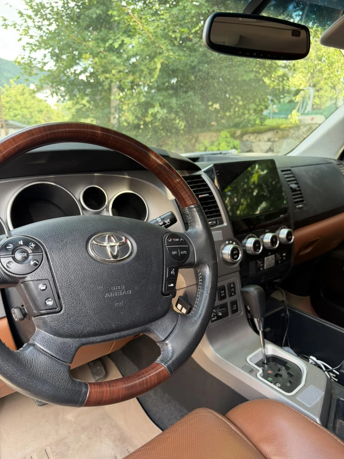 Toyota Sequoia PLATINUM 4x4 5.7 LPG, снимка 5 - Автомобили и джипове - 55667962