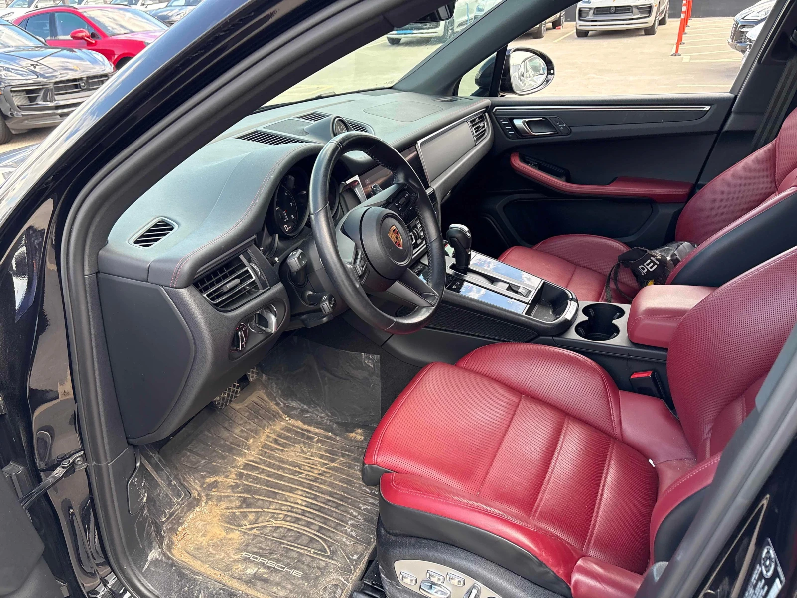 Porsche Macan * AWD * CARFAX * ОПЦИЯ ЗА ФИНАНСИРАНЕ, снимка 5 - Автомобили и джипове - 55874930