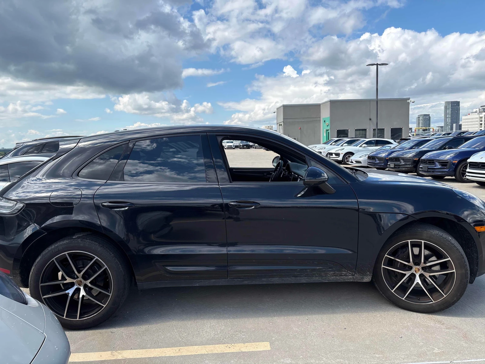 Porsche Macan * AWD * CARFAX * ОПЦИЯ ЗА ФИНАНСИРАНЕ, снимка 3 - Автомобили и джипове - 55874930