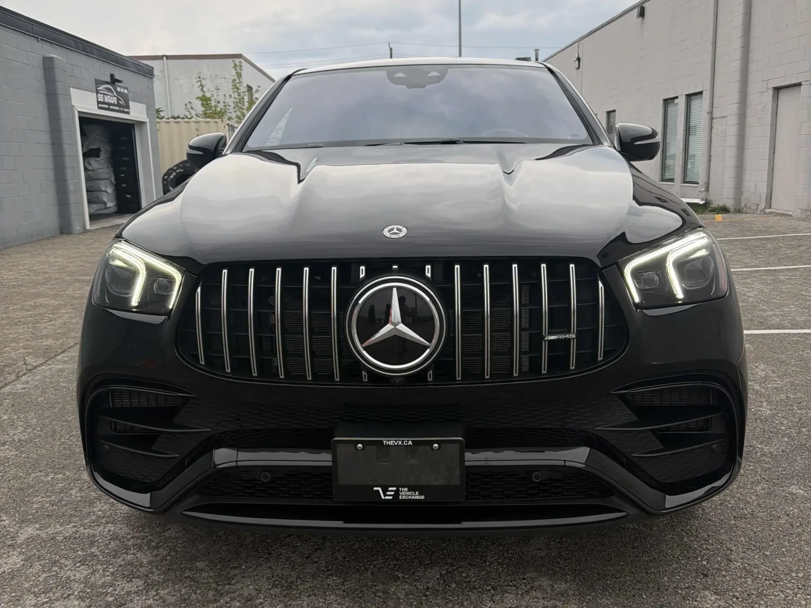 Mercedes-Benz GLE AMG 63 S Coupé* Dynamic Select* , снимка 2 - Автомобили и джипове - 56018810