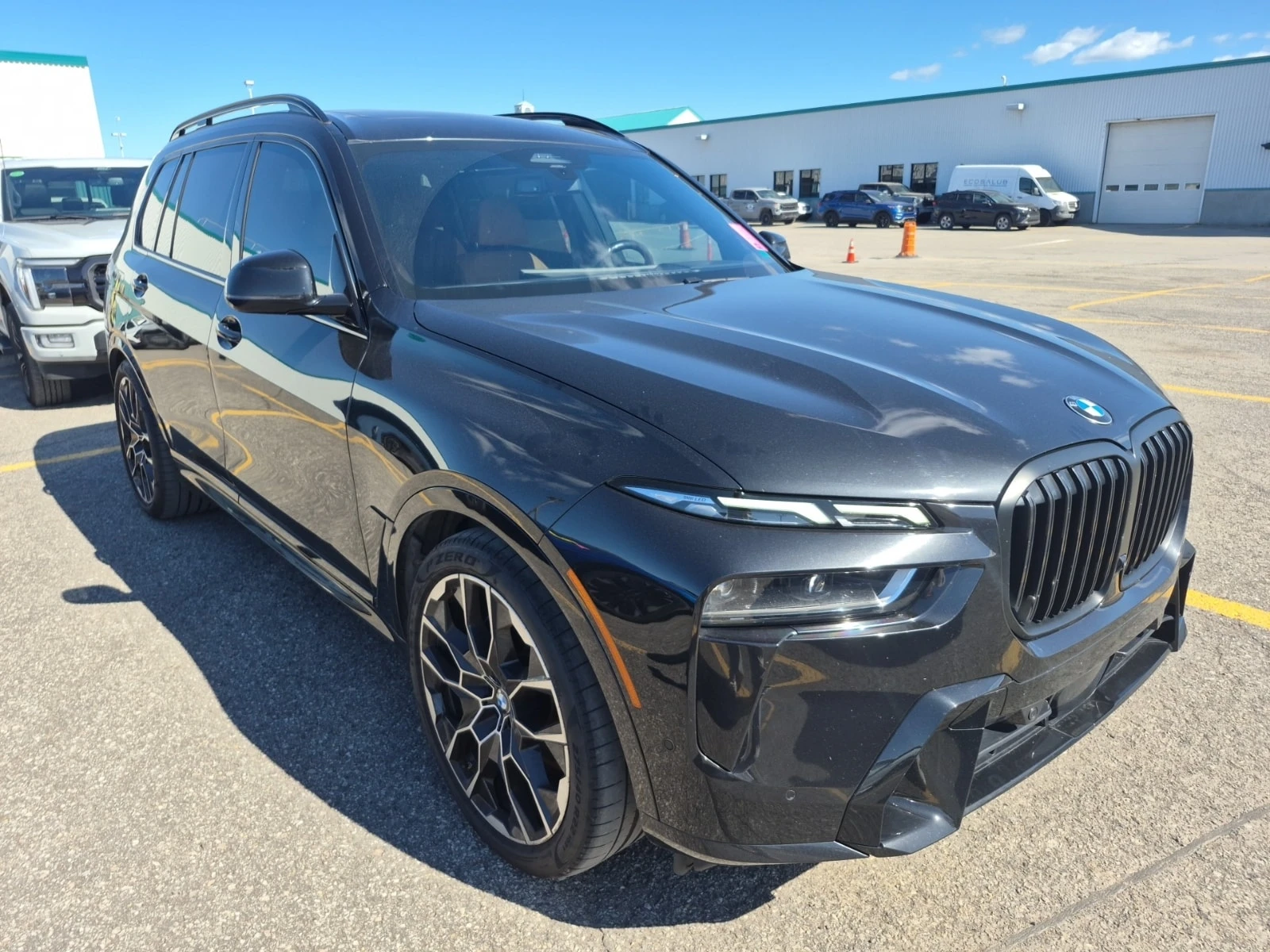 BMW X7 М ПАКЕТ/XDRIVE40I/CARFAX, снимка 2 - Автомобили и джипове - 56155437