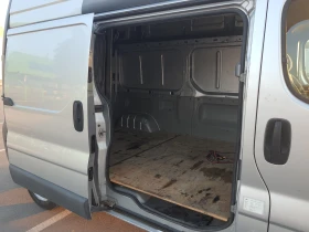     Renault Trafic 2.0dci